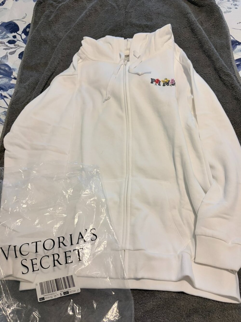 PINK Victoria's Secret Zip Up Hoodie Floral Design Small NWOT
